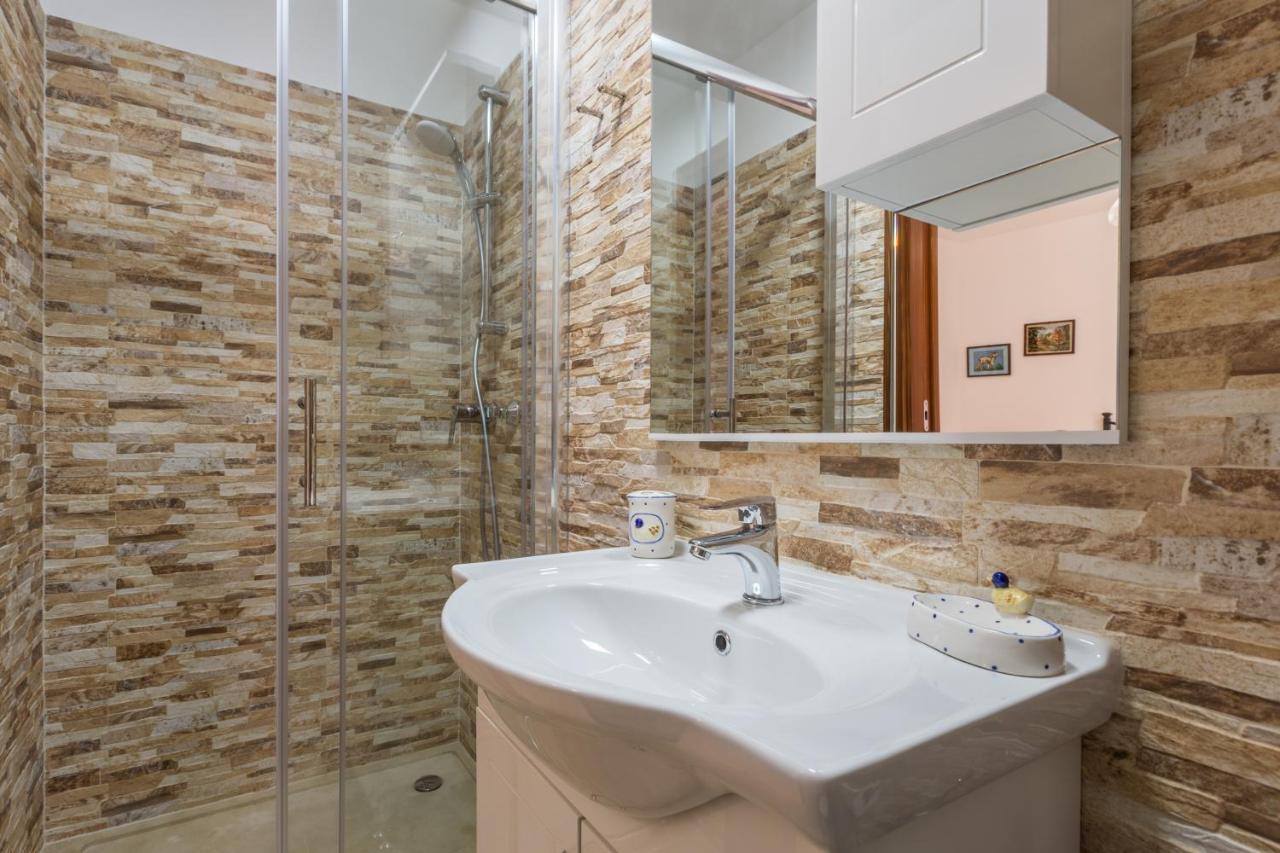 Apartment Lanterna Veneziana Rovinj Exterior foto